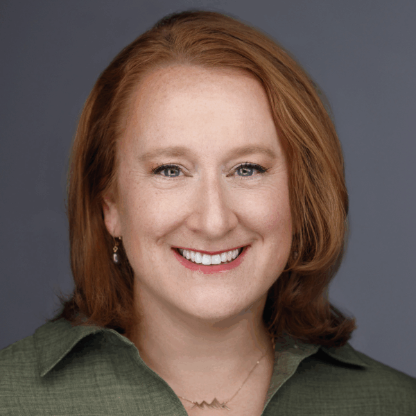 Emma Pinter headshot