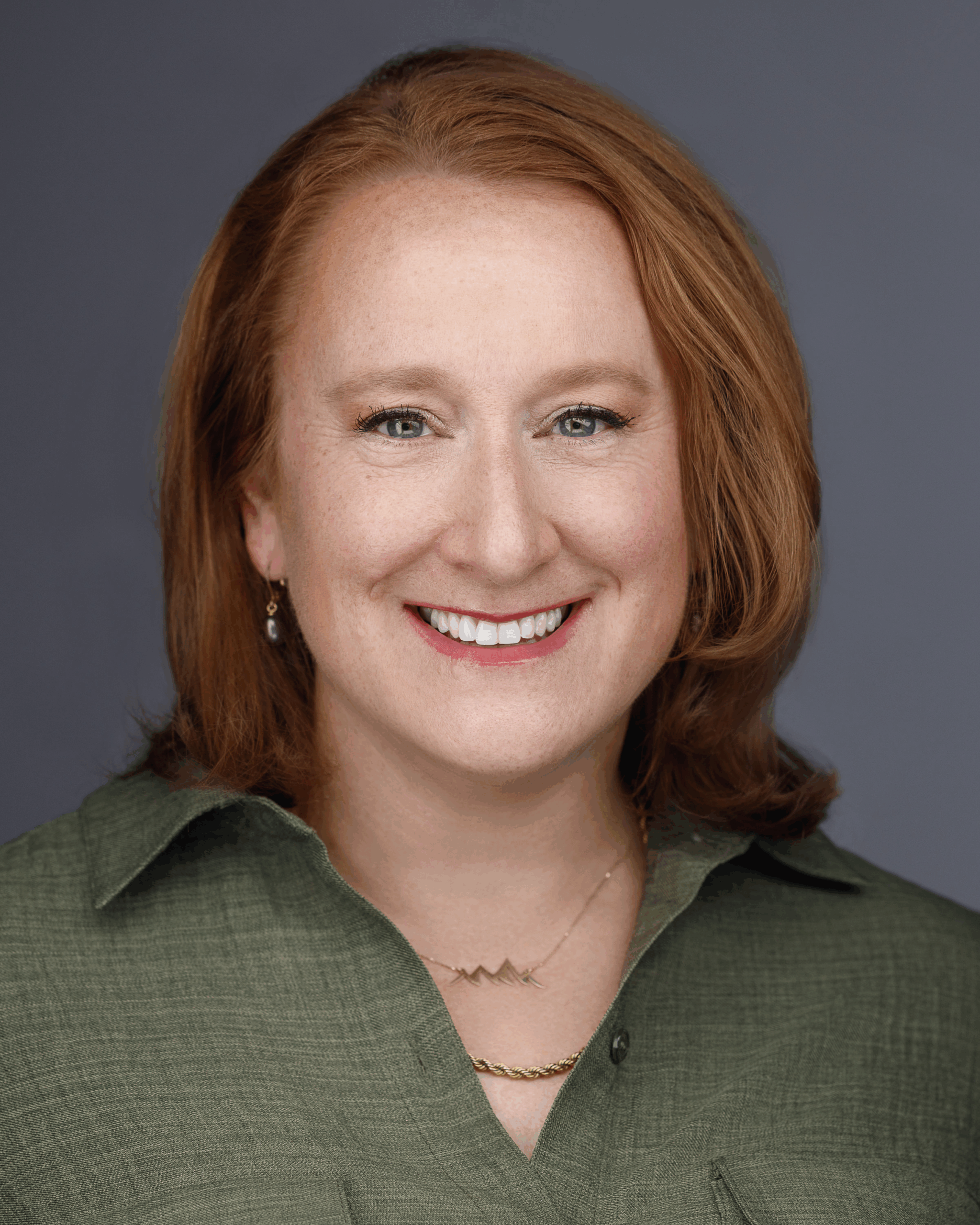 Emma Pinter headshot